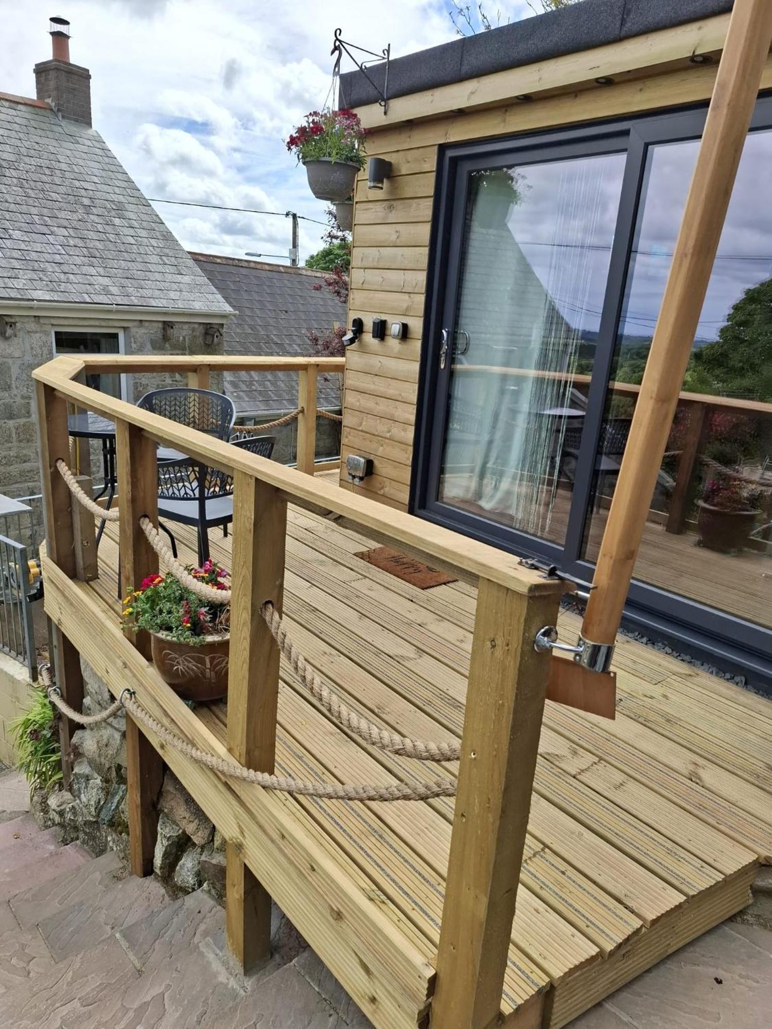 Cosy Cornish Cabin St. Austell Exterior photo